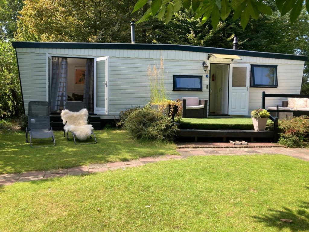 Charmant Chalet Op Een Bospark Op De Veluwe Villa Putten Ngoại thất bức ảnh